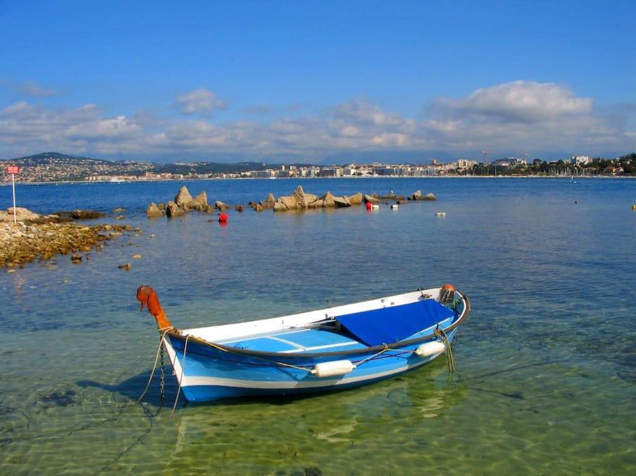 Ravissant Studio Au Coeur Du Vieil Antibes Luaran gambar